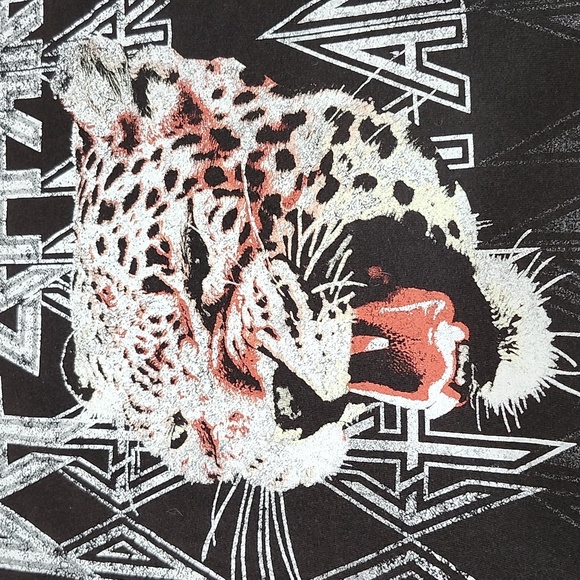 DEF LEPPARD LEOPARD GRAPHIC CREW-NECK BLACK COTTON TEE-SHIRT MEDIUM - Picture 4 of 11